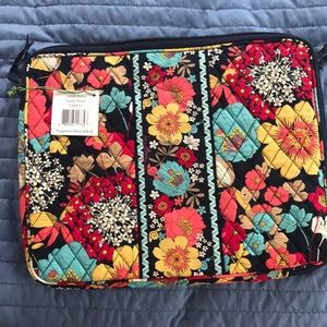 Vera Bradley Laptop Sleeve in Happy Snails